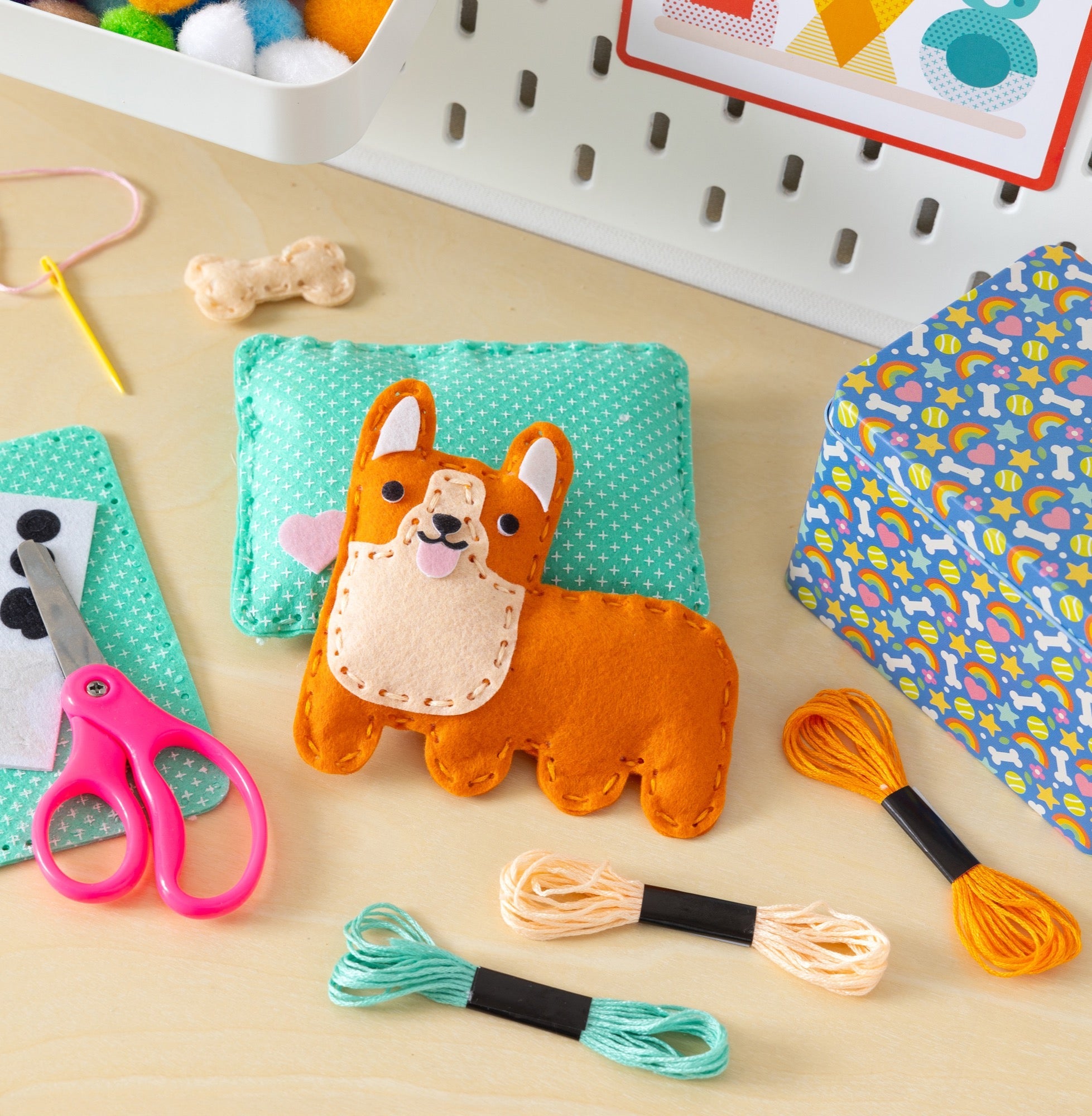 Mini Craft Kit: Pocket Pet Corgi